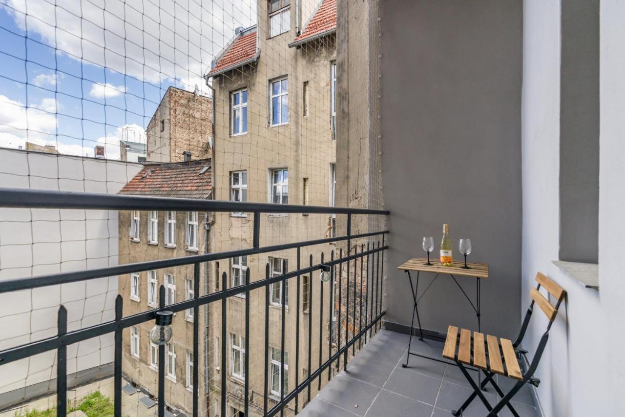 Kwiatowa Apartments Poznan City Center By Noclegi Renters ภายนอก รูปภาพ