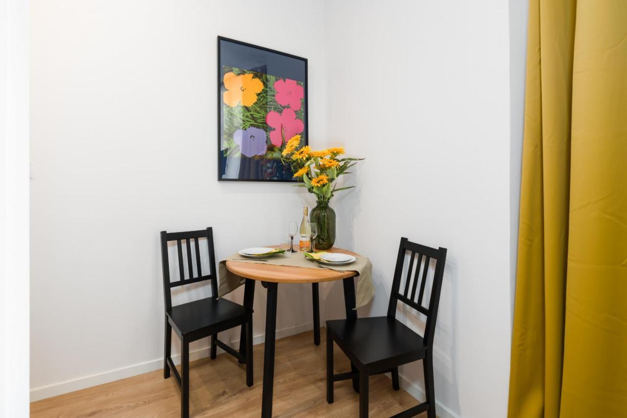 Kwiatowa Apartments Poznan City Center By Noclegi Renters ภายนอก รูปภาพ