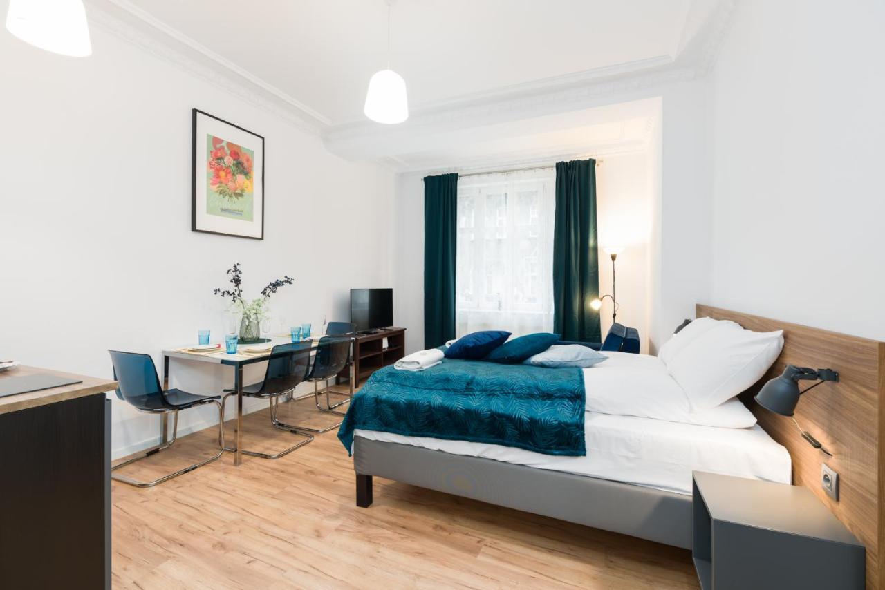 Kwiatowa Apartments Poznan City Center By Noclegi Renters ภายนอก รูปภาพ