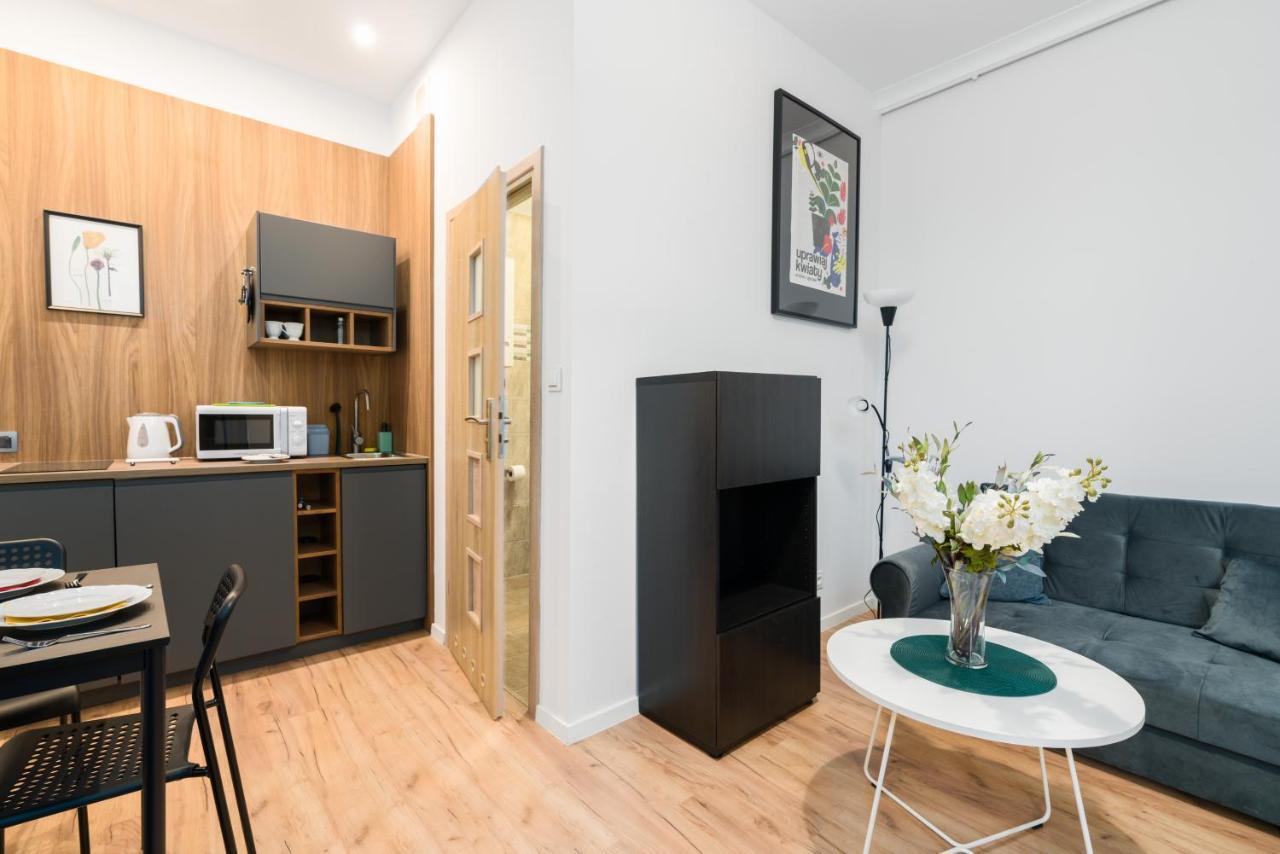 Kwiatowa Apartments Poznan City Center By Noclegi Renters ภายนอก รูปภาพ