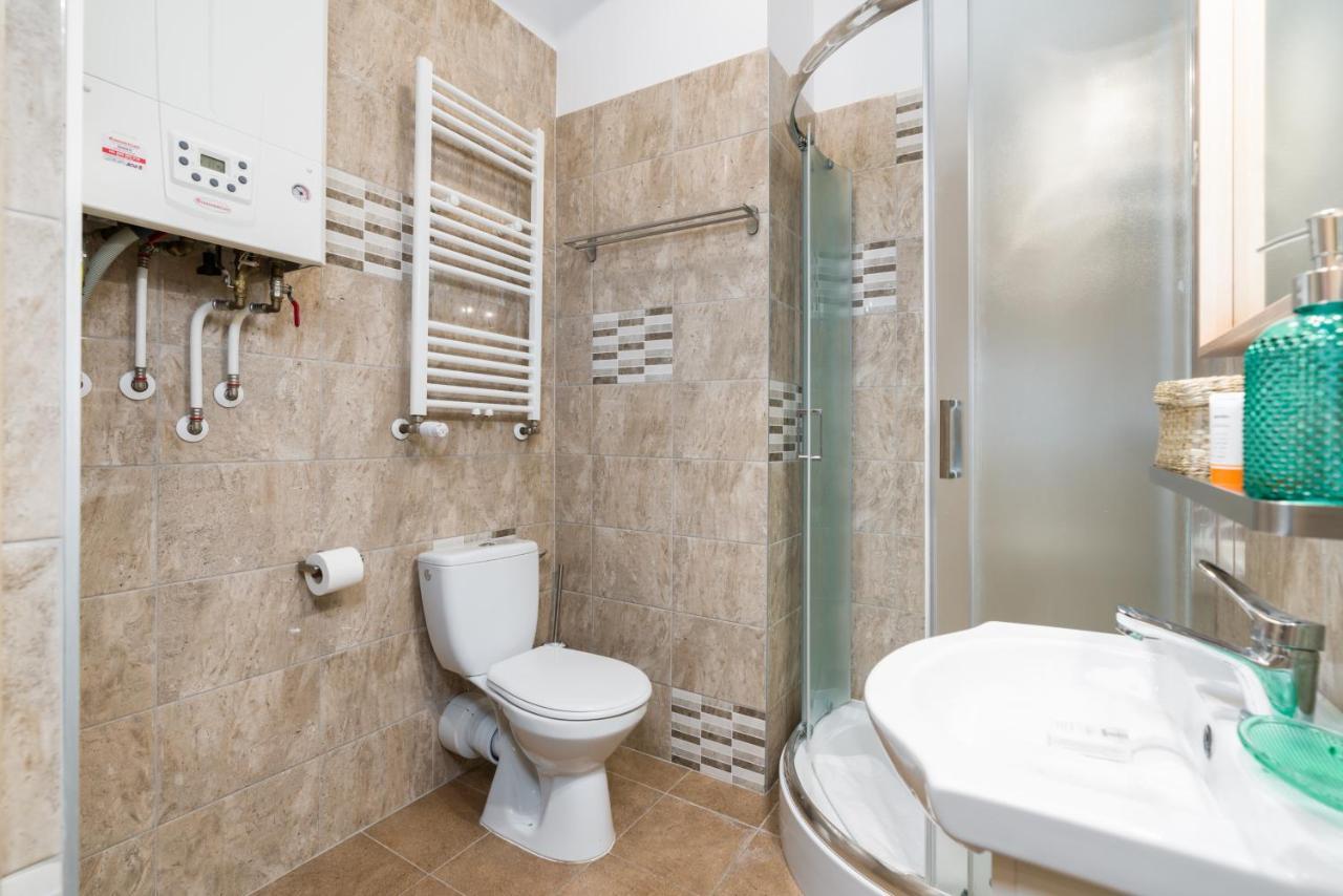Kwiatowa Apartments Poznan City Center By Noclegi Renters ภายนอก รูปภาพ