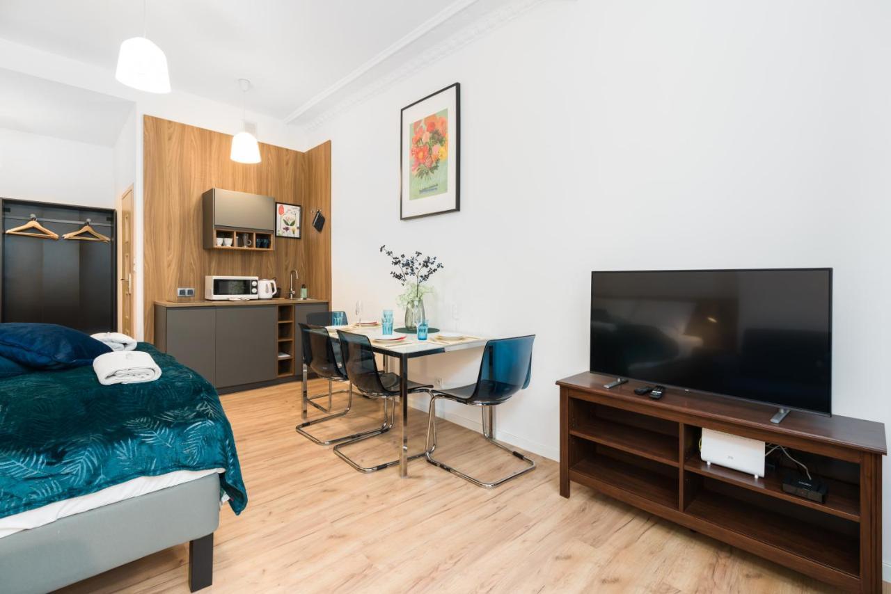 Kwiatowa Apartments Poznan City Center By Noclegi Renters ภายนอก รูปภาพ